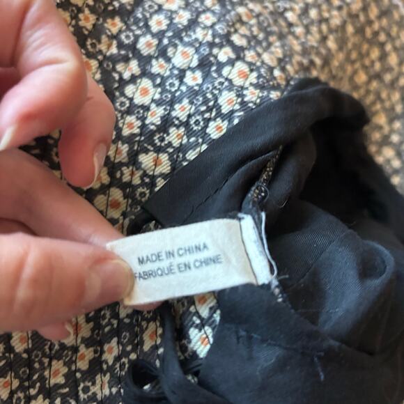 Natural Life Women’s Black Floral Bucket Hat Flower Beachy Boho Hippie - Picture 4 of 5